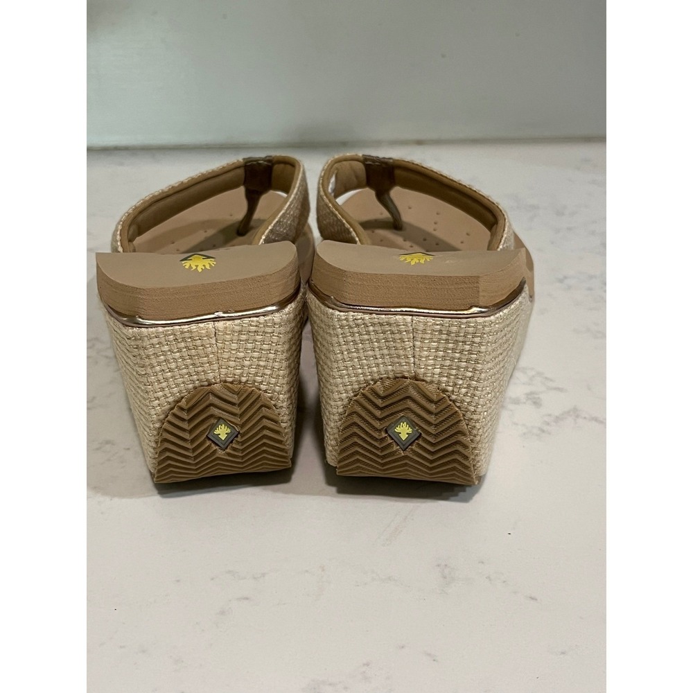 Volatile Women Beige Woven Platform Wedge Thong Sandals Size 8 Tan Flip Flops - Picture 4 of 9